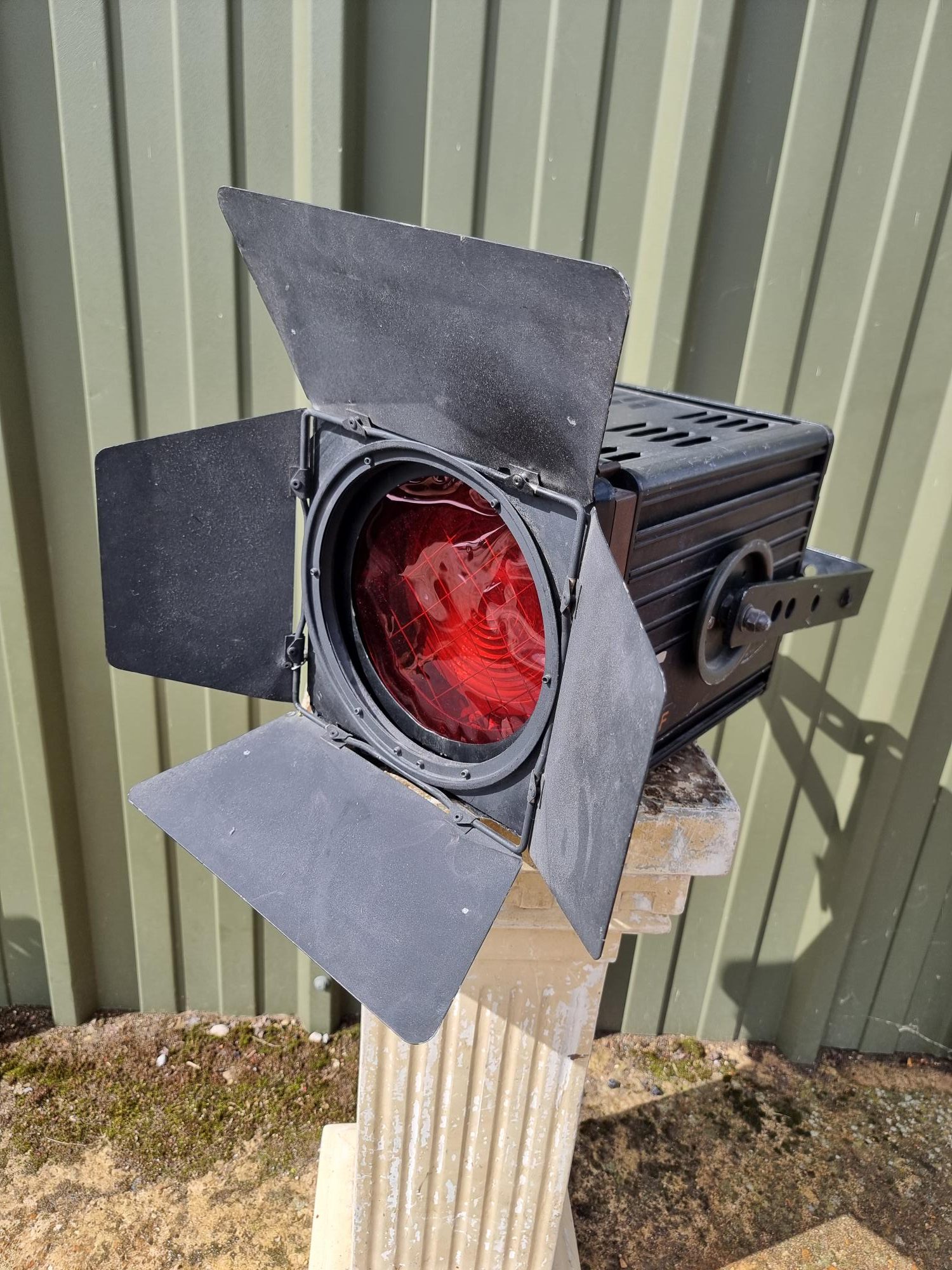 Theatre Light Rank Strand Harmony F Fresnel Barn Doors