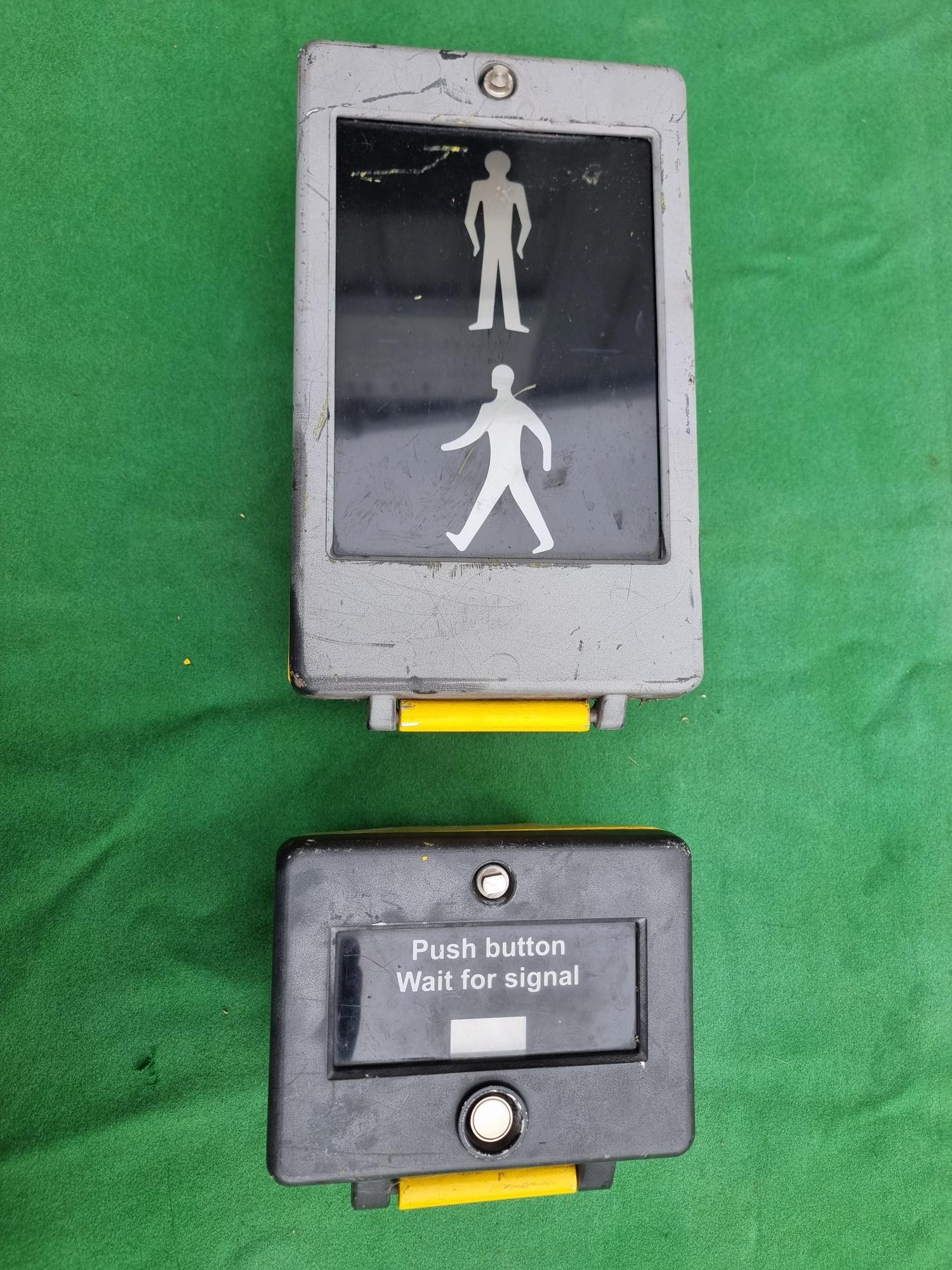 Pedestrian Push Buttons Single Type