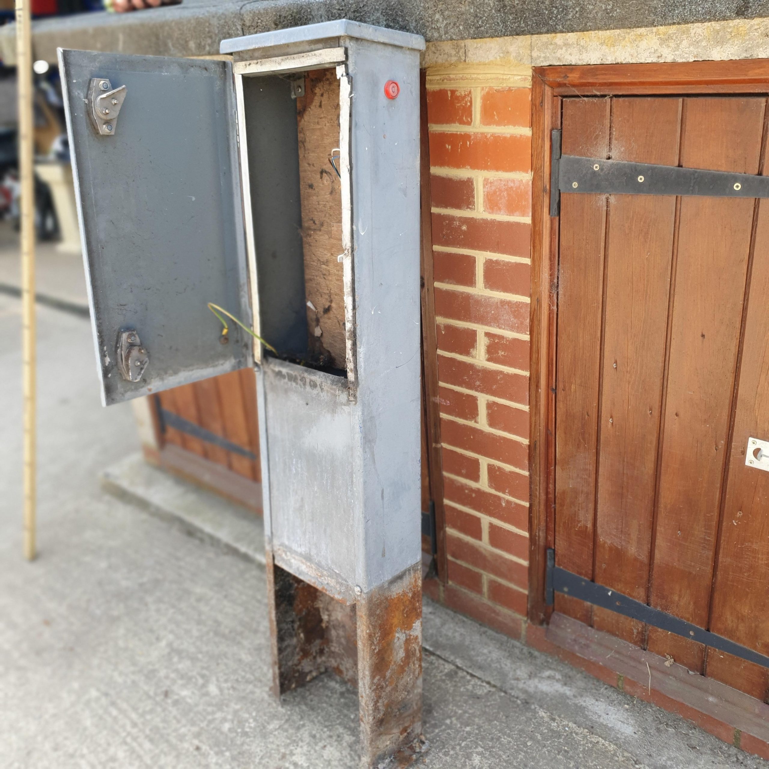 Feeder Pillar Electrical Cabinets – Medium