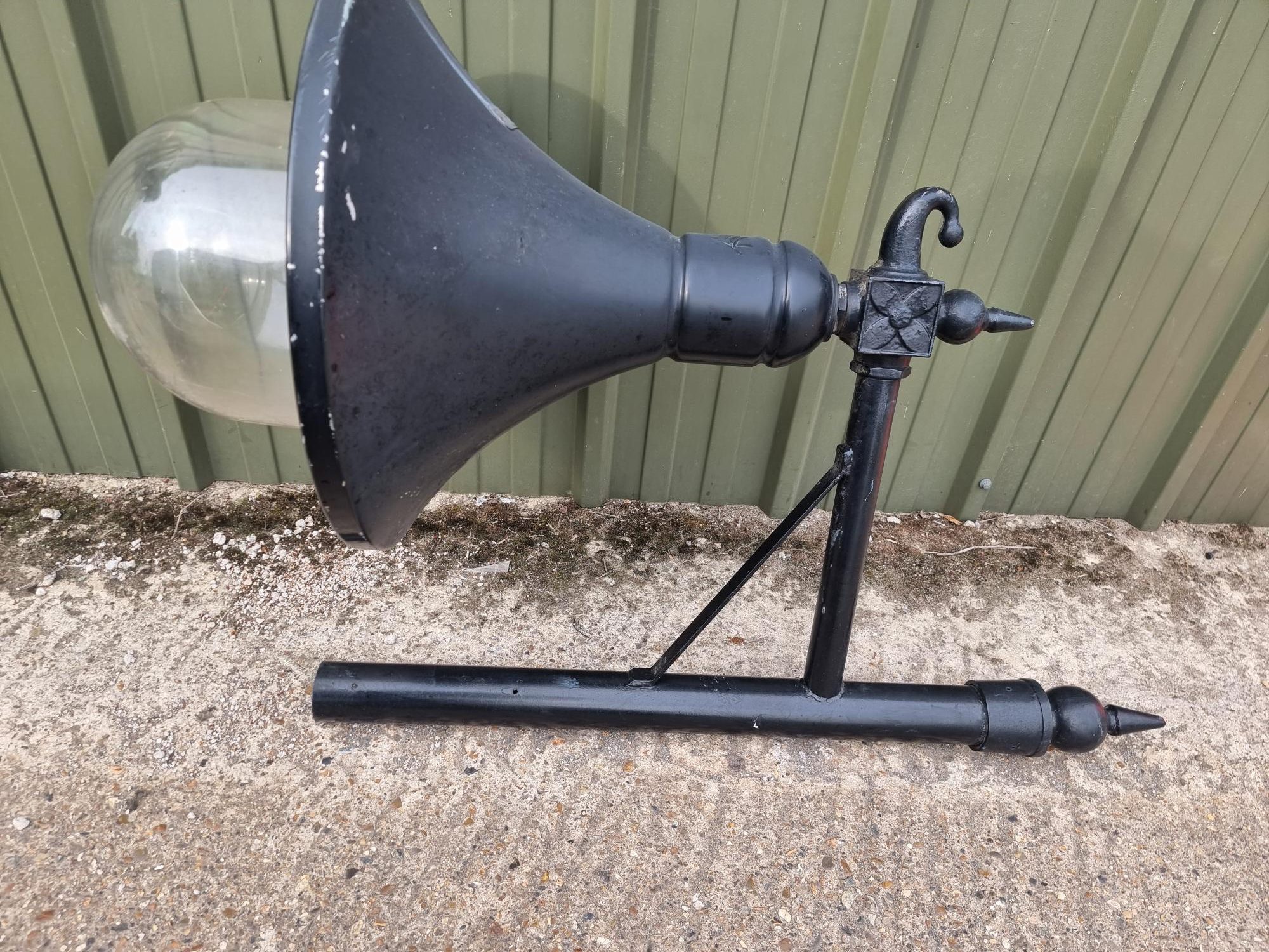 Urbis Karl Johans Lights – can be used On Post or Wall Brackets