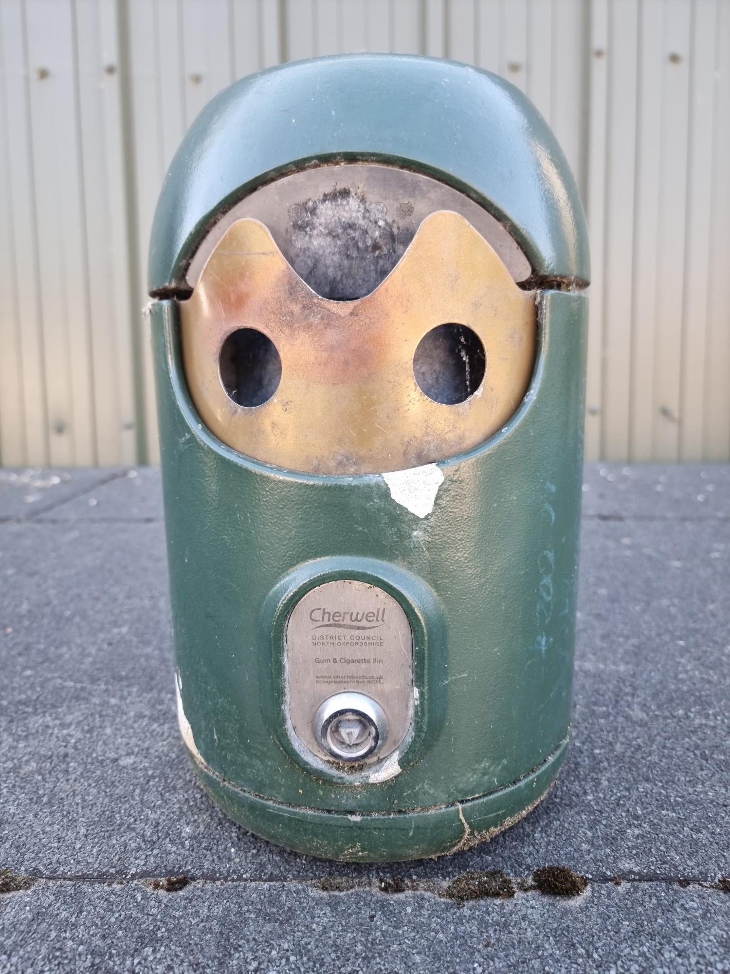 Public Ashtray / Bin