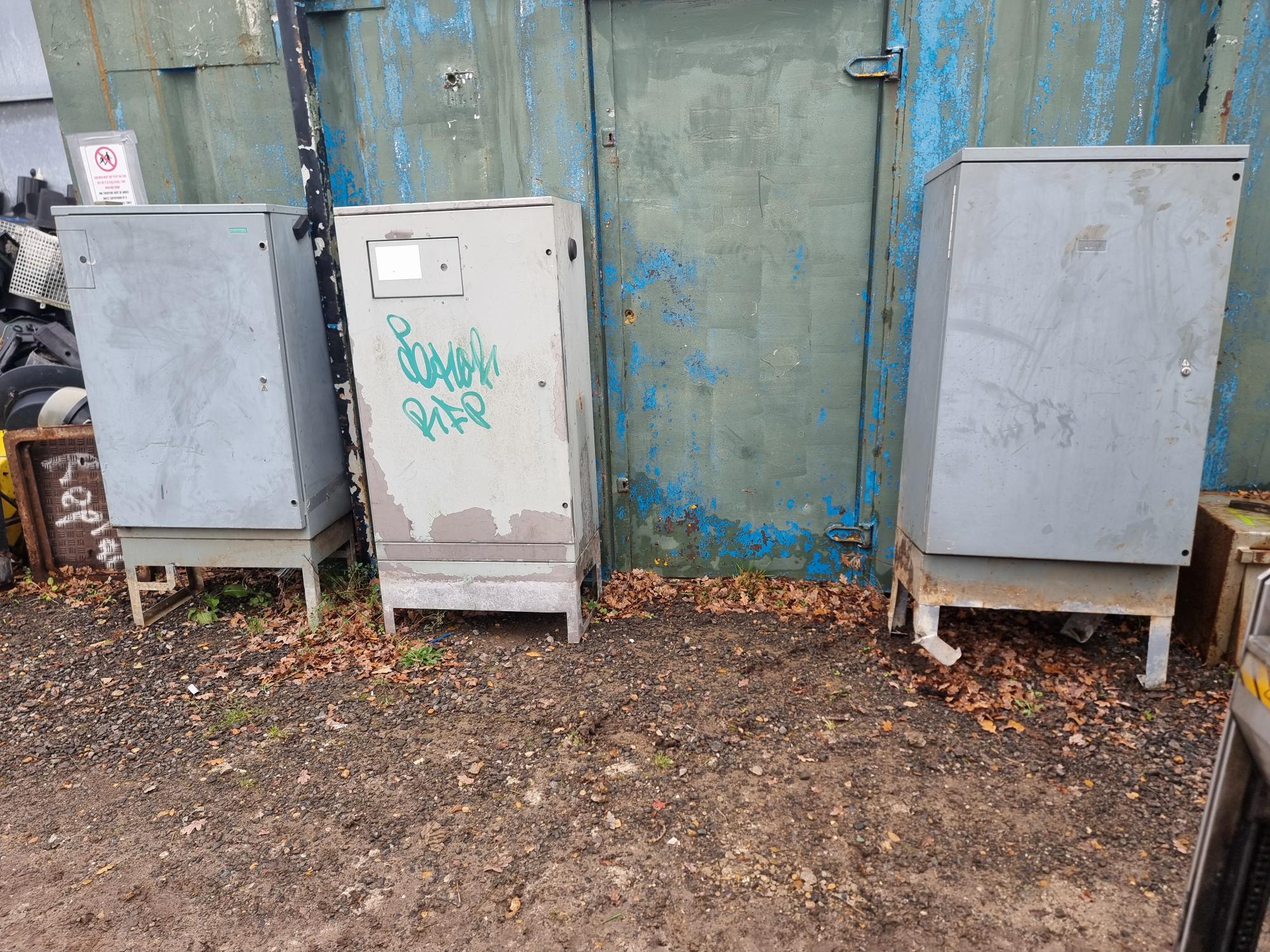 Grey Large Electrical Cabinet - Image 5