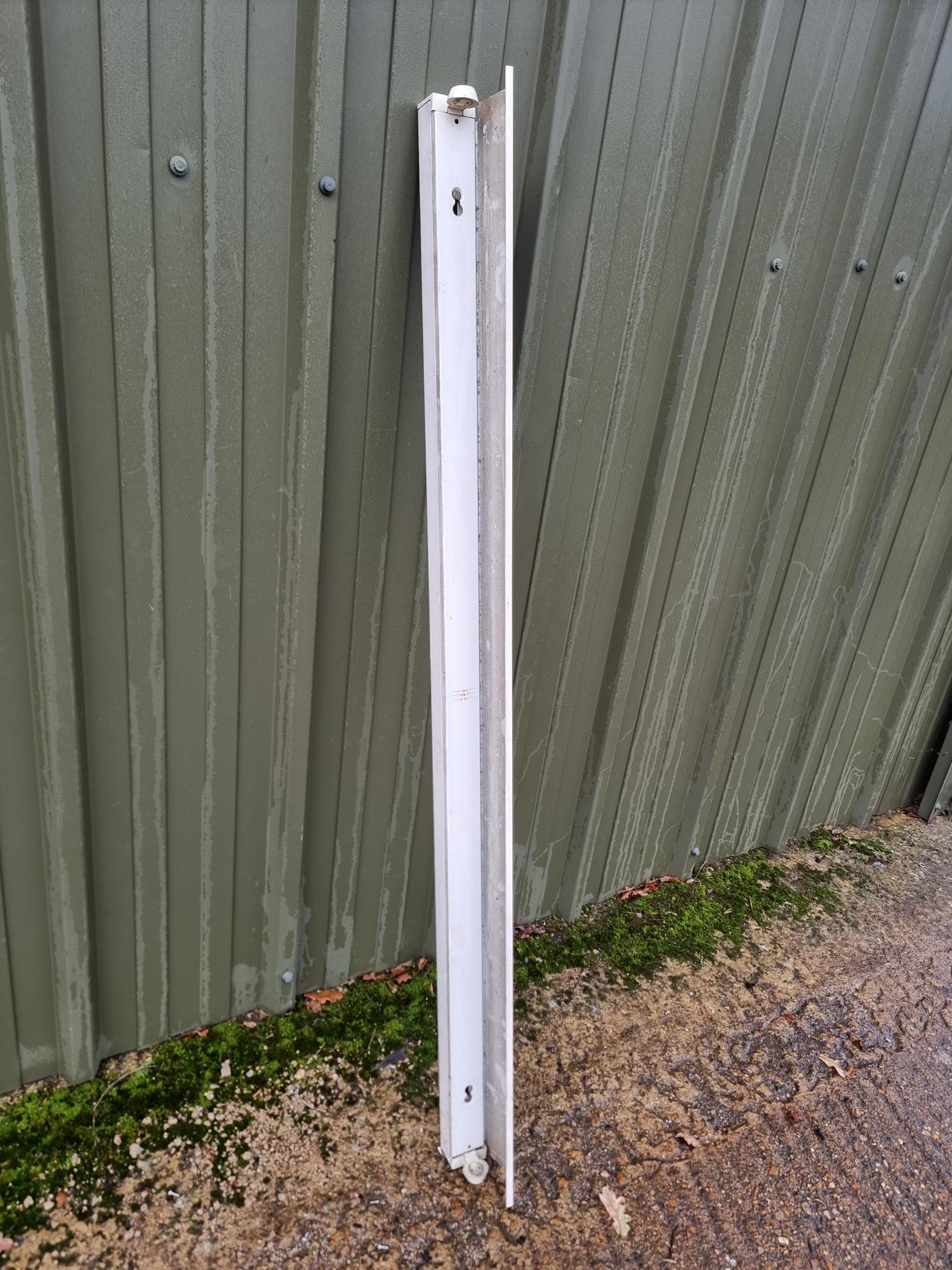 Fluorescent Light Side Wall Reflector - Image 3