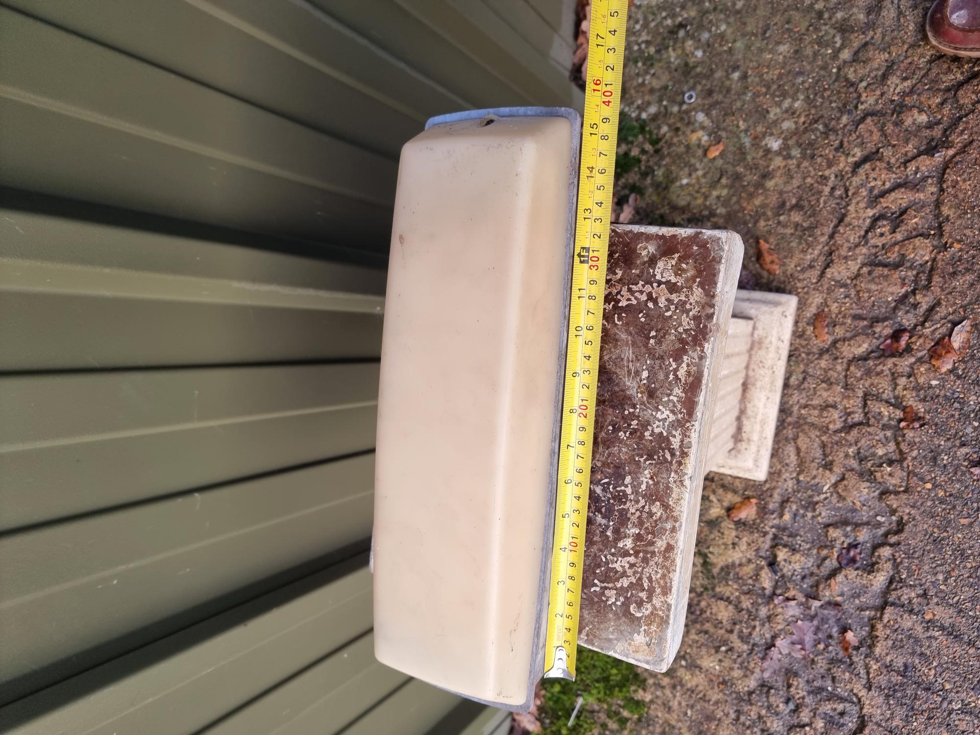 Grey Rectangle Bulkhead Light - Image 3