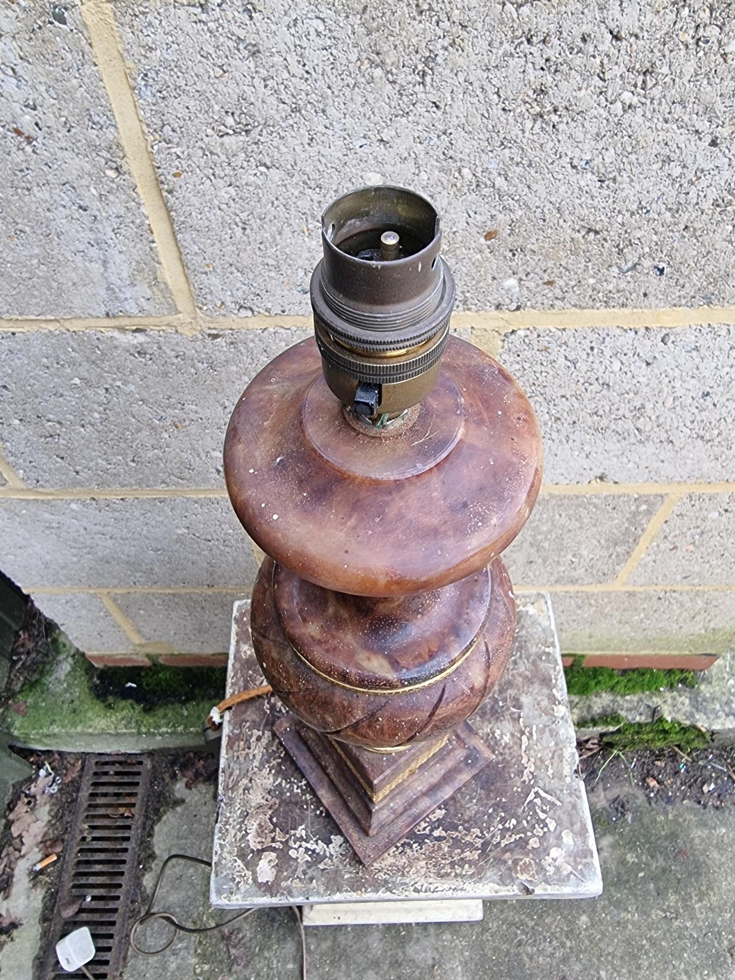 Vintage Italian Alabaster Lamp - Image 2