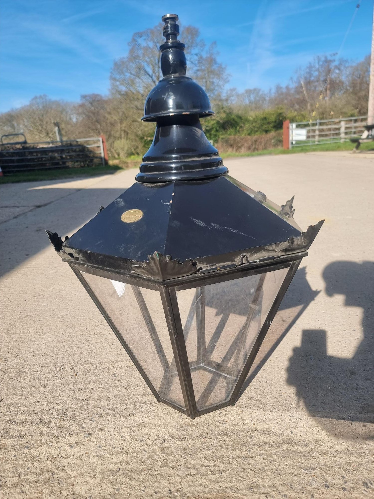 DW Windsor Light Knightbridge Model Hanging Style Copper Construction Painted Black - Image 5