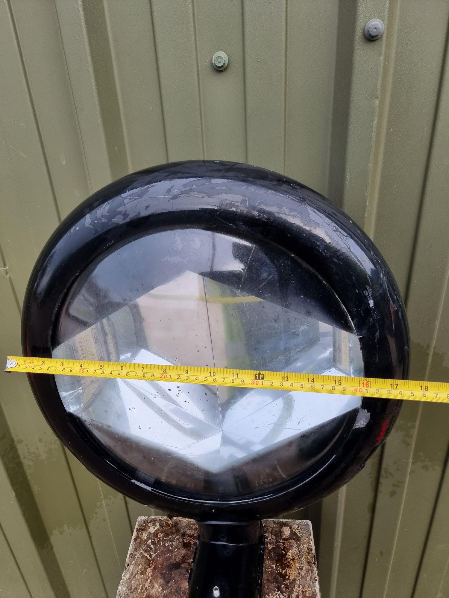 Indo LED Round Street Light - Image 11