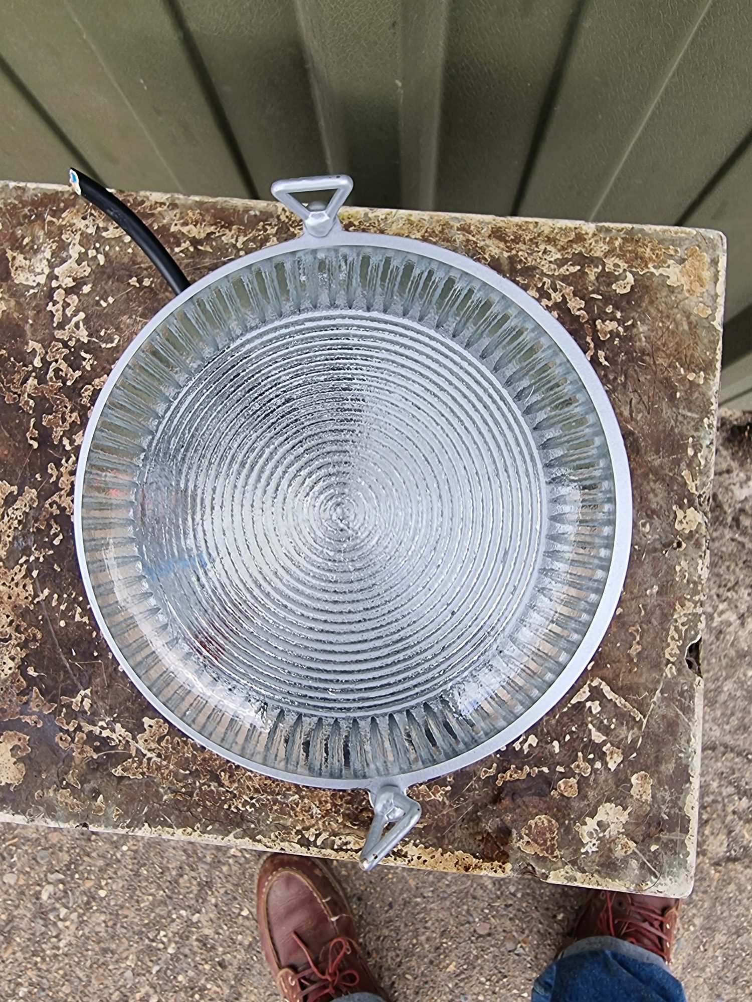 Small Round Bulkhead Light
