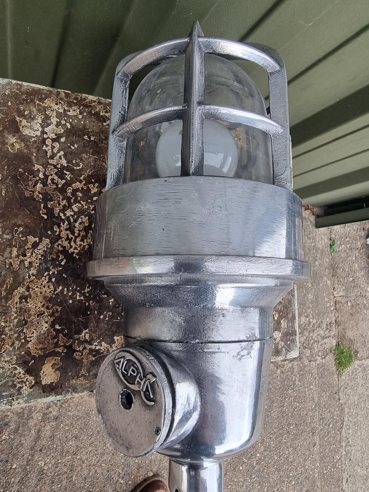 Hanging Explosion Proof Light - Image 4