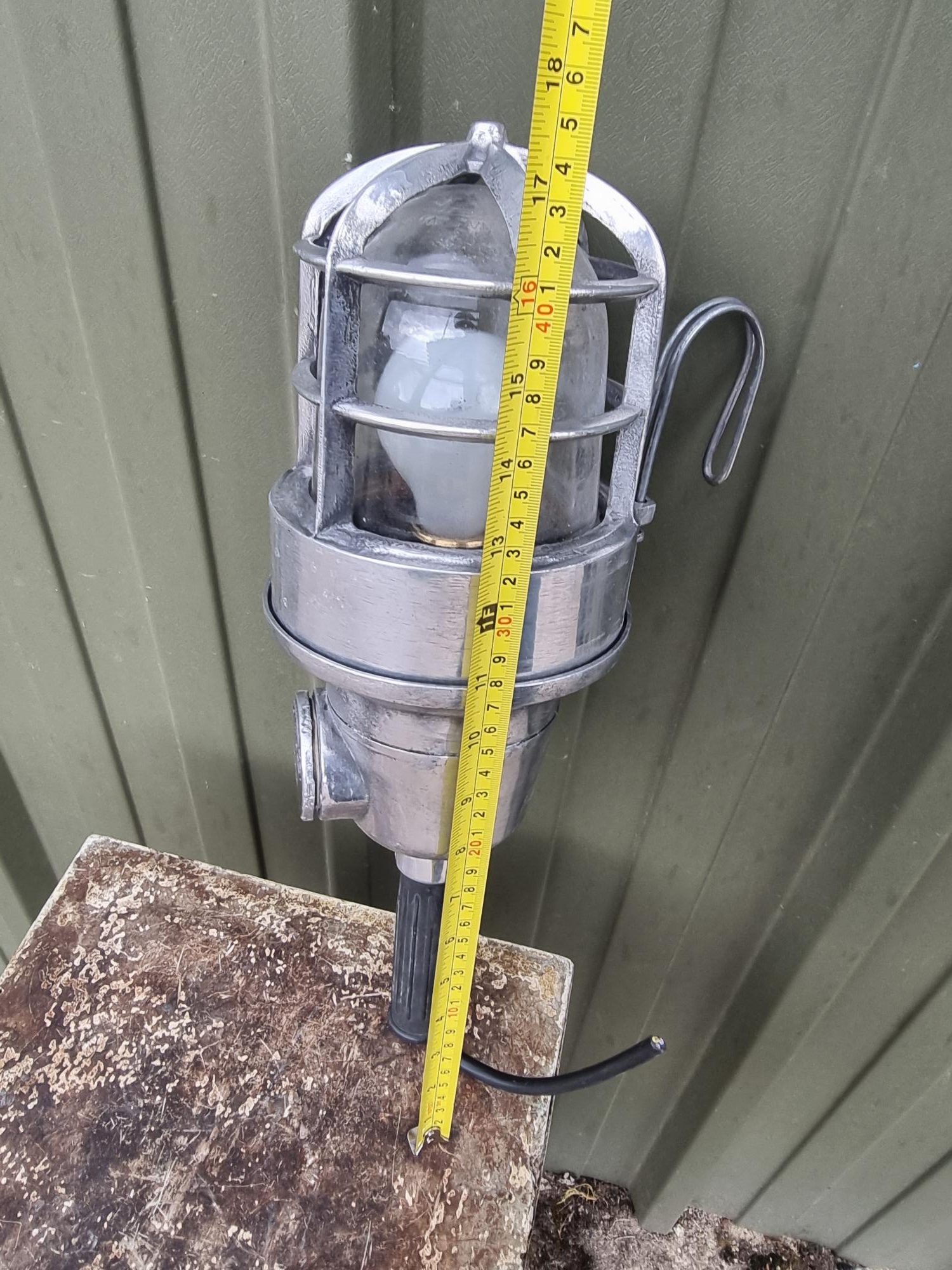 Hanging Explosion Proof Light - Image 7