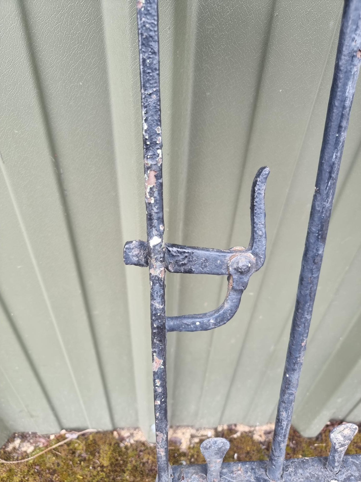 Victorian Cast Iron Gate - Image 6