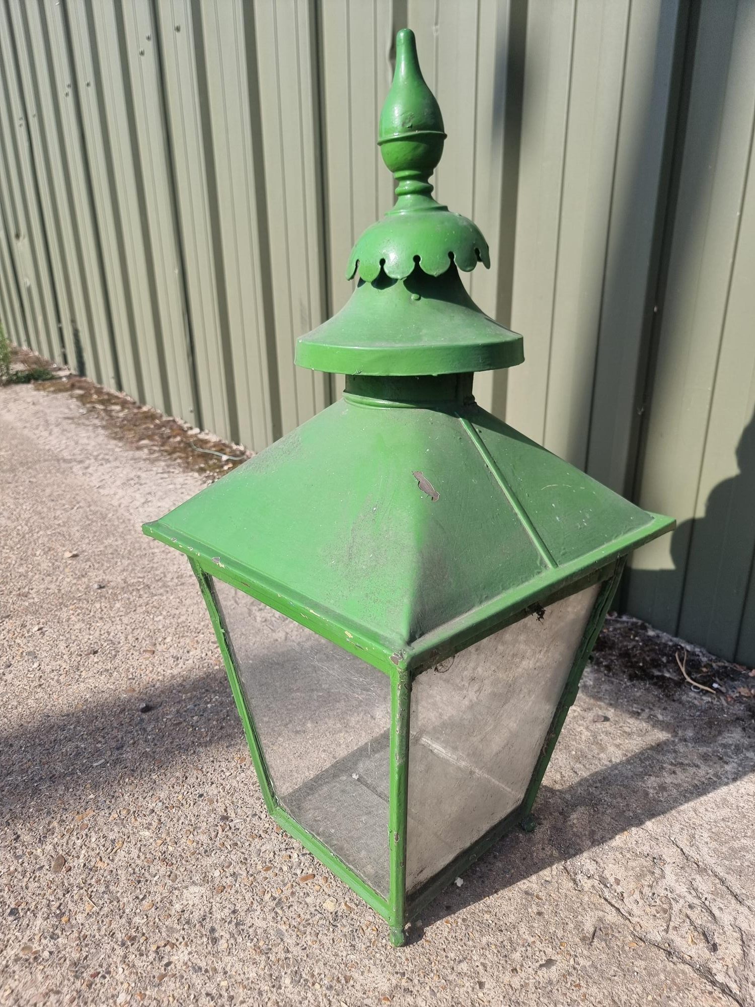 Old Gas Light Requires , New Internals , Foster & Pullen ?