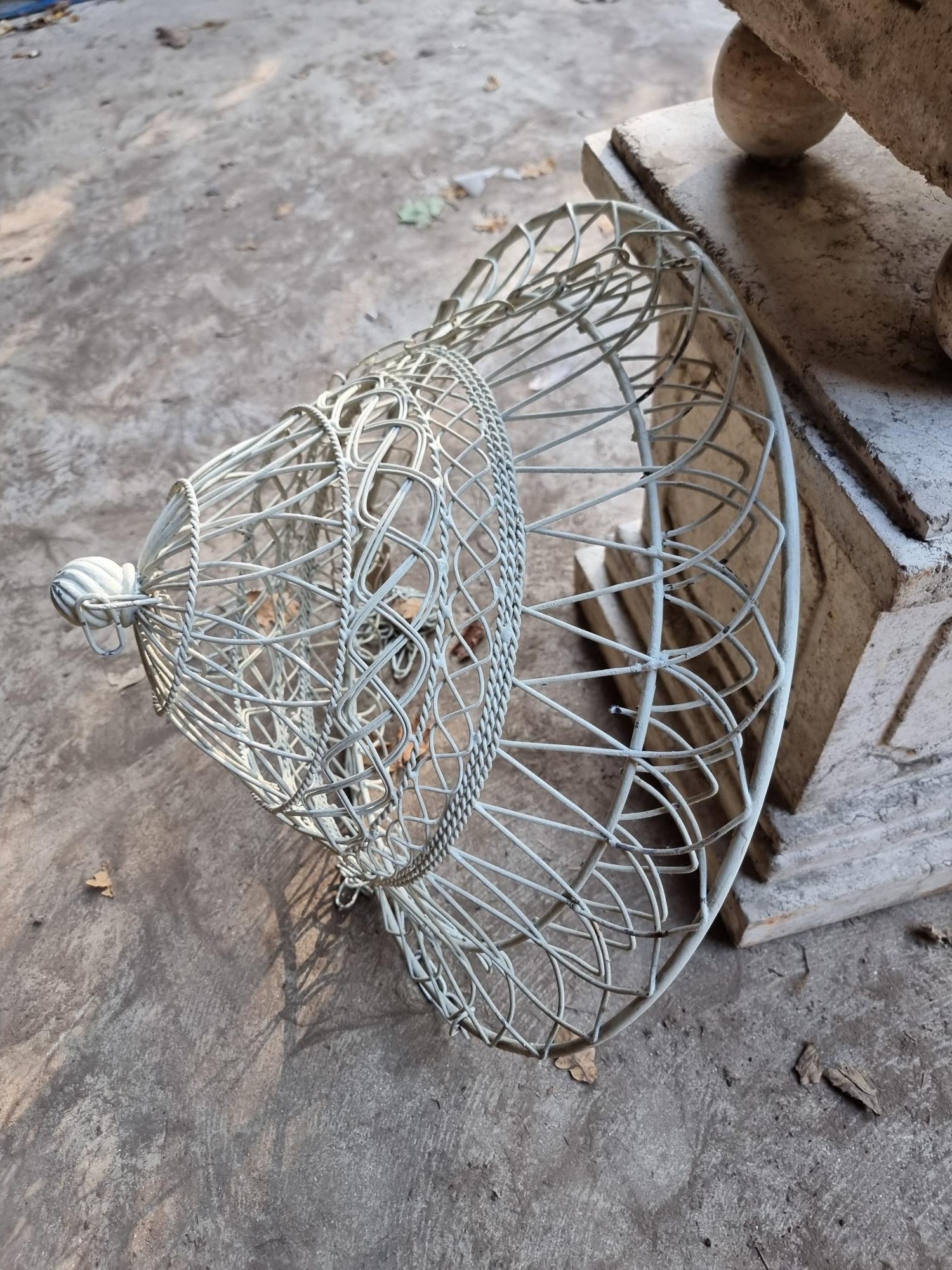 Ornate Hanging Baskets White Metal Wire - Image 4