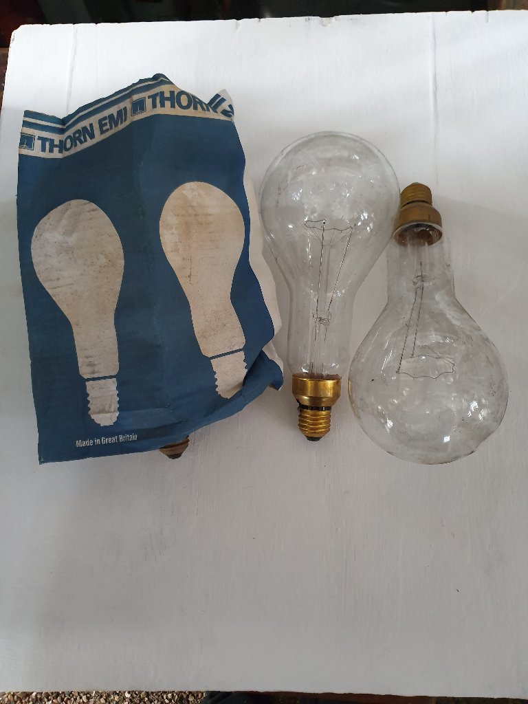 Lamp – Old Thorn EMI E40 Lamps