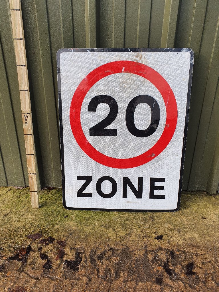 Sign – 20 mph Zone
