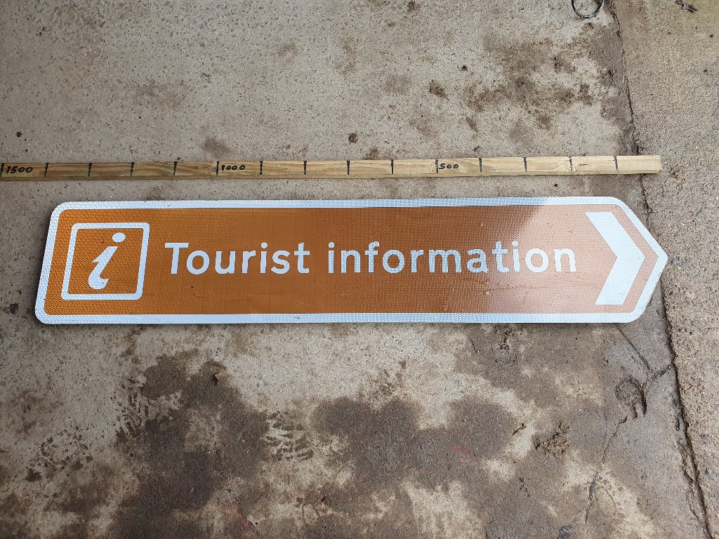 Sign – Tourist Sign