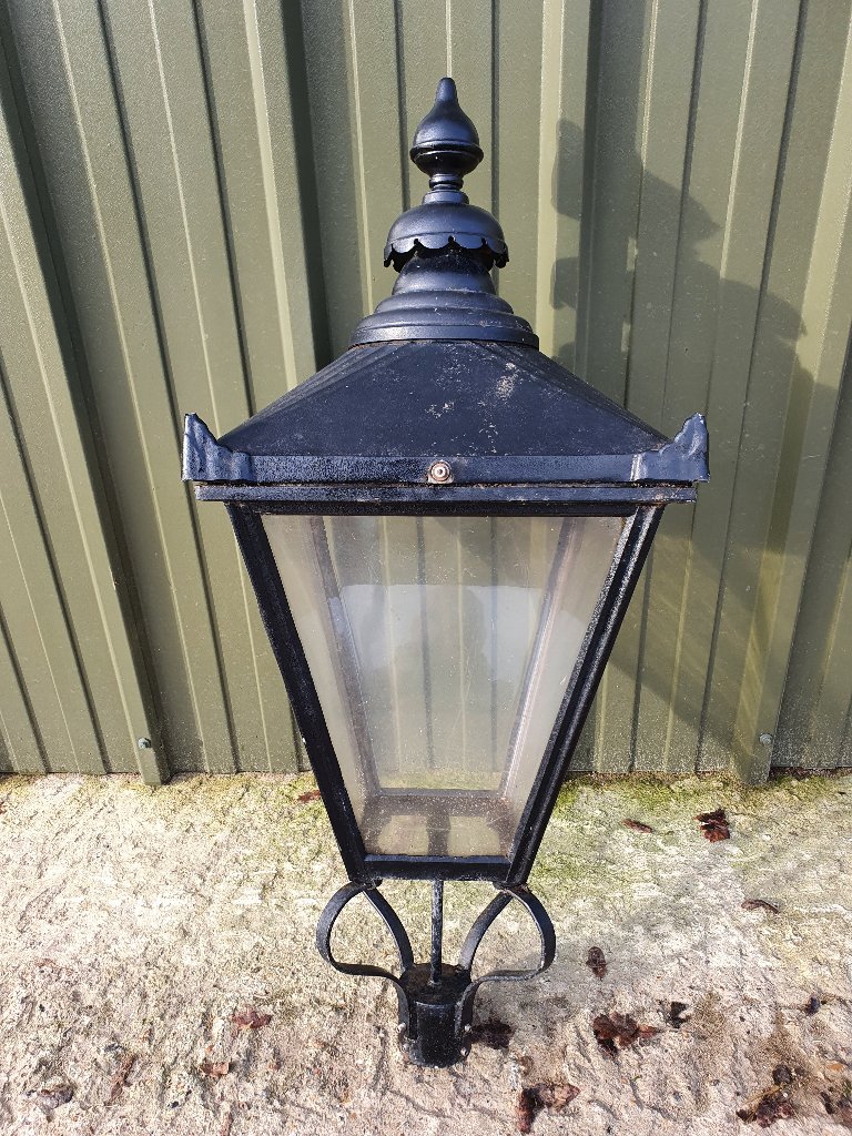 Windsor Lights By Mike Smith Designs – Black