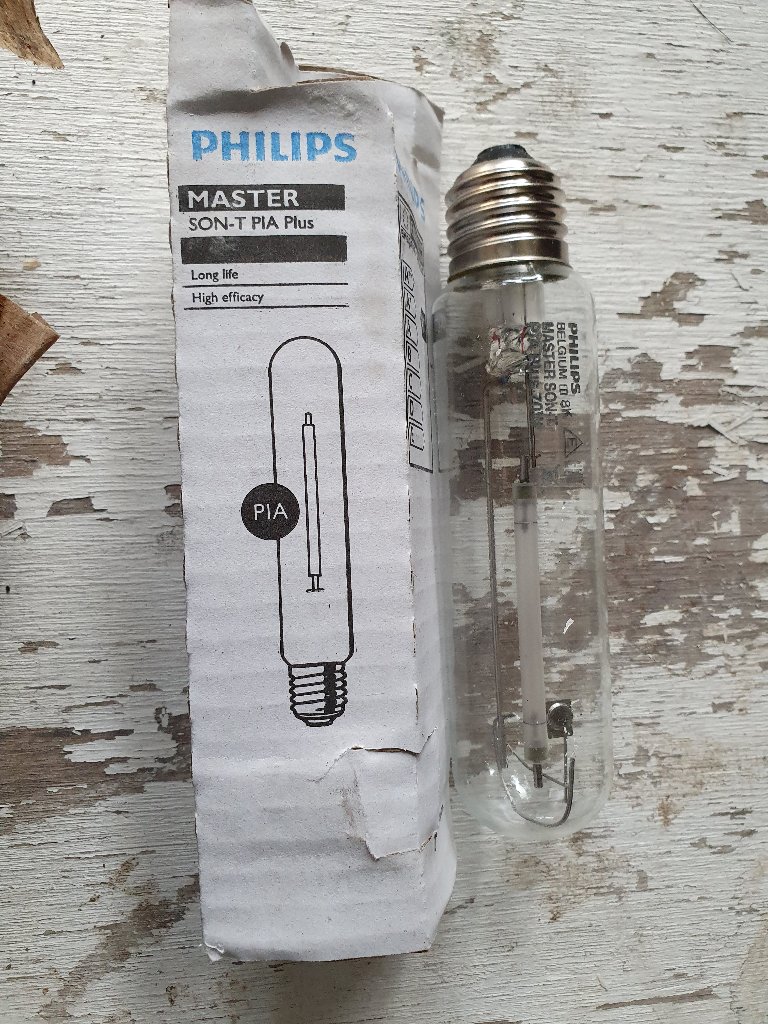 Lamp – Philips Master SON-T PIA Plus 70 W E27