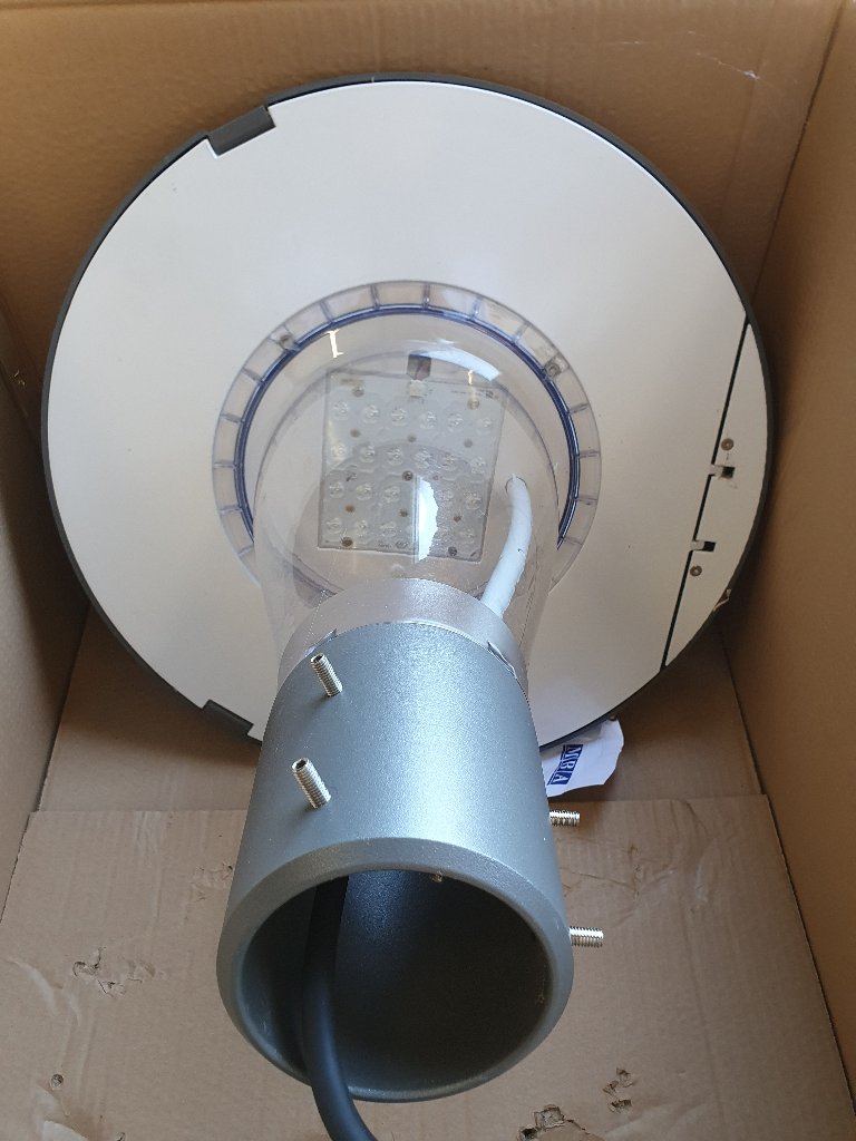 Post Top LED Lantern – Mushroom Style