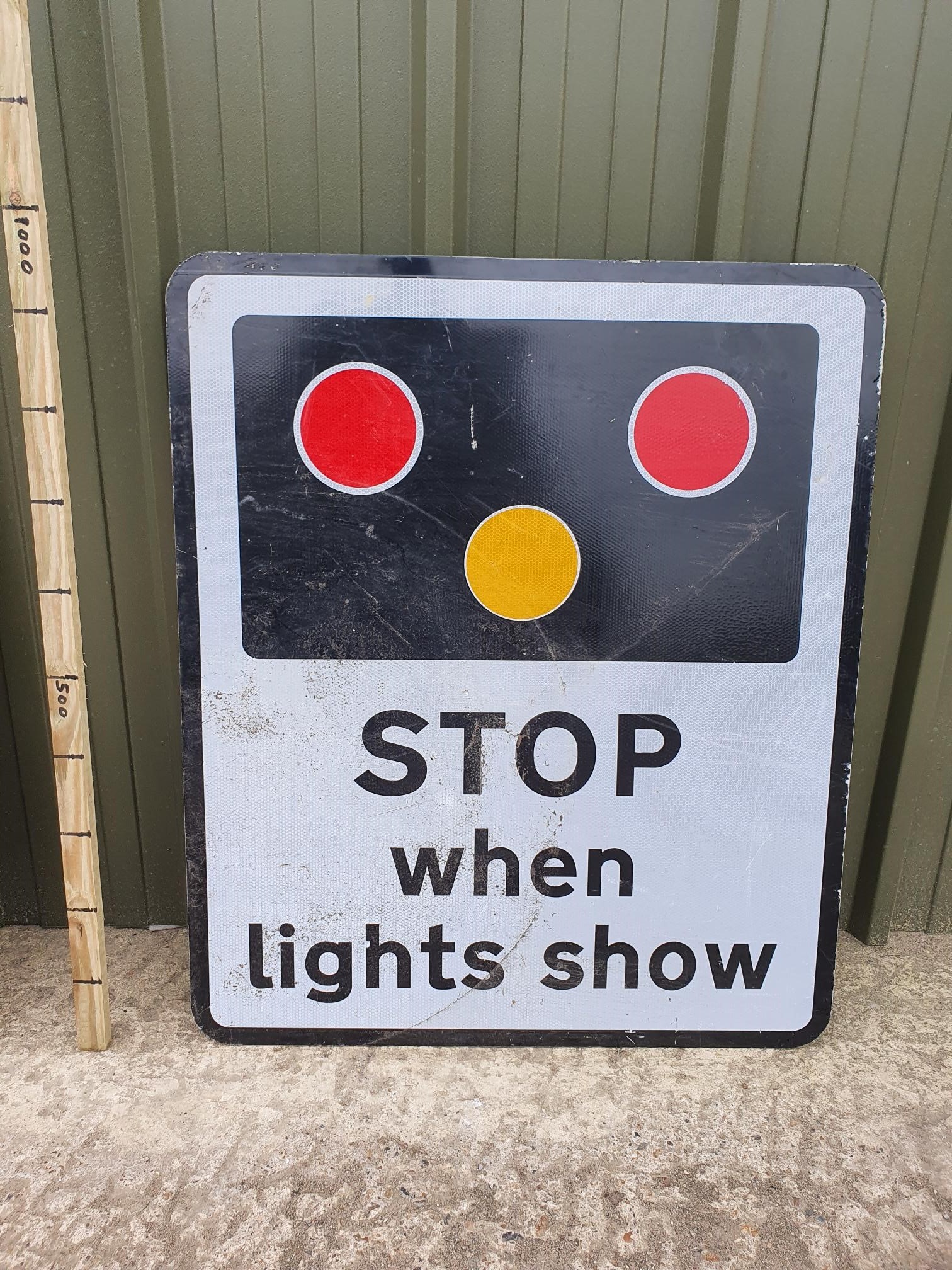 Signs – Railway Level Crossing STOP